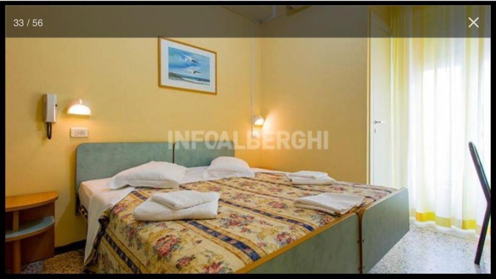 Hotel Piccari Nuova Gestione Римини Екстериор снимка