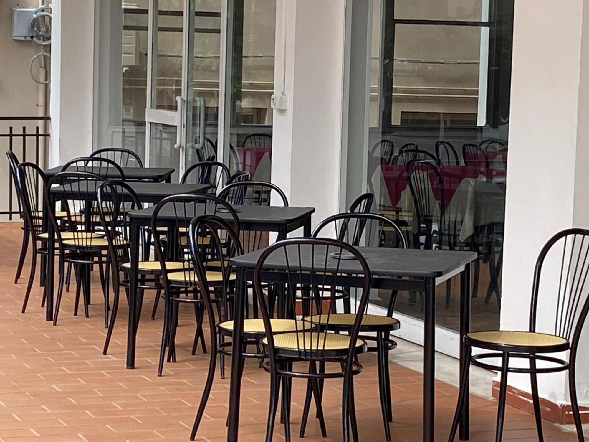 Hotel Piccari Nuova Gestione Римини Екстериор снимка
