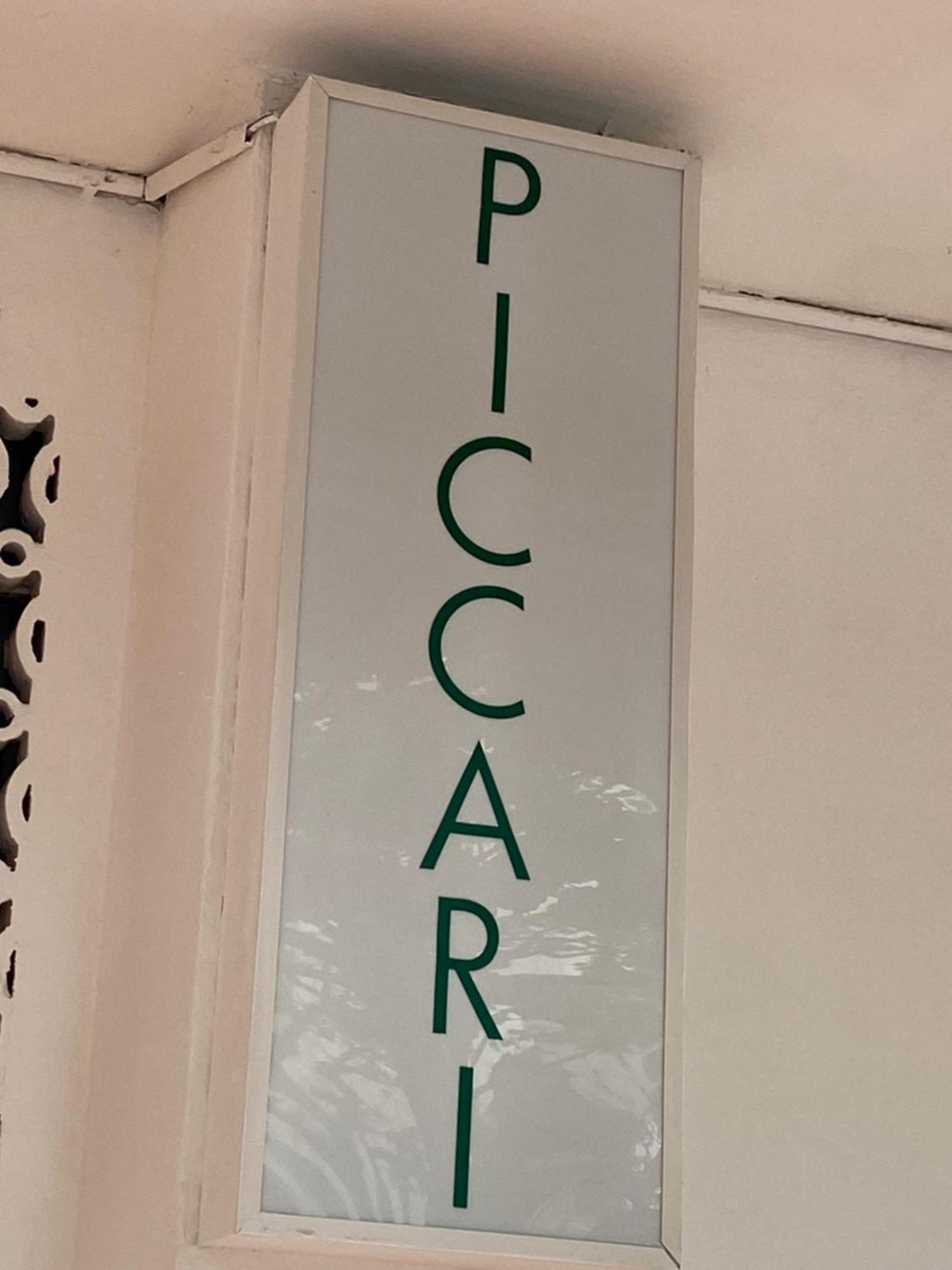 Hotel Piccari Nuova Gestione Римини Екстериор снимка