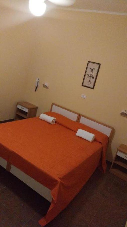 Hotel Piccari Nuova Gestione Римини Екстериор снимка